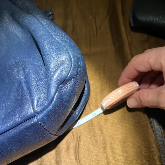 Coach Madison Navy Blue Leather Maggie Hobo Shoulder Bag Purse Tote - NCO - Picture 11 of 13